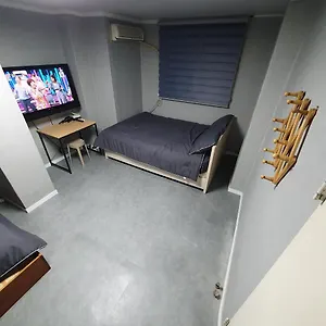 Seven Seoul