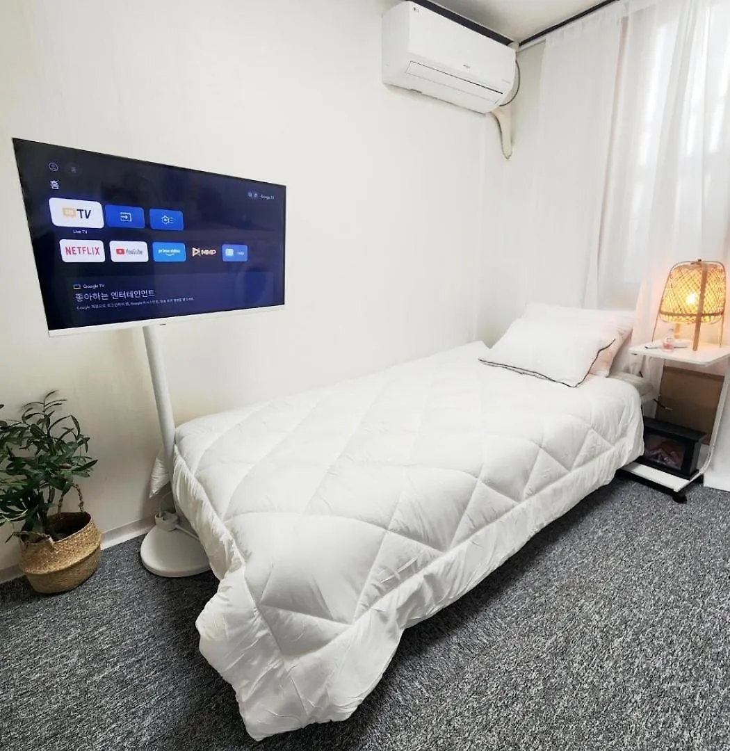 Sinchon Severance Yonsei Univ Hongik Univ Seul